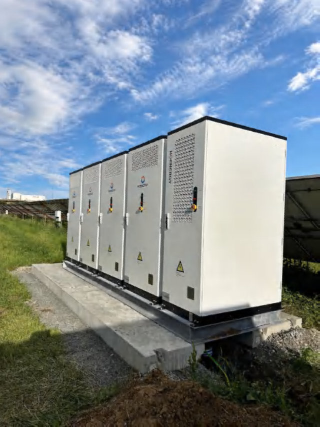 Промислова система накопичення Hoenergy на сонячній станції